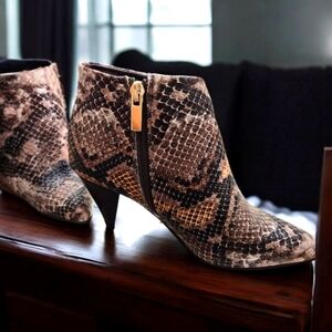 Comfort Est 1946 Snakeskin Dress Boot Shoes, 7